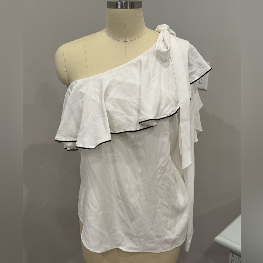 Cristinaeffe Italian Elegant White One-Shoulder Blouse